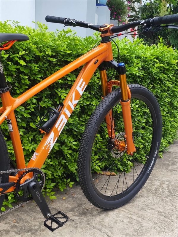 Xe Đap MTB Zbike Custom Màu Cam - Group Shimano 12s (Lê Hoàng LuânKH8248213)