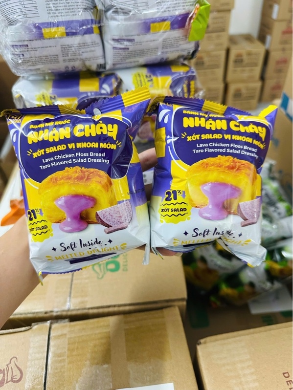 Bánh mỳ ruốc nhân chảy (sốt salad vị khoai môn) - 60 gói/thùng