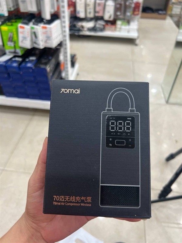 Máy bơm hơi lốp ô tô cầm tay tích pin TP05
