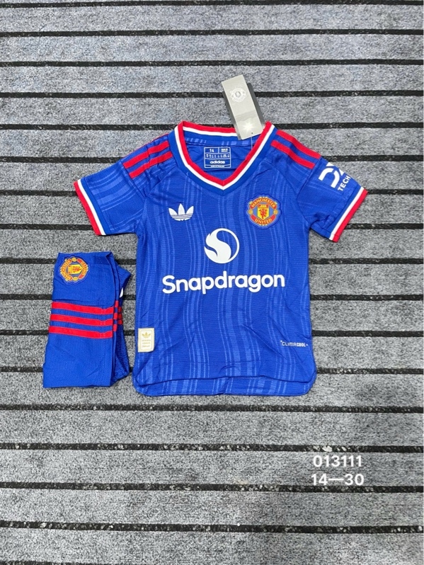 ຊຸດເດັກ MAN UNITED