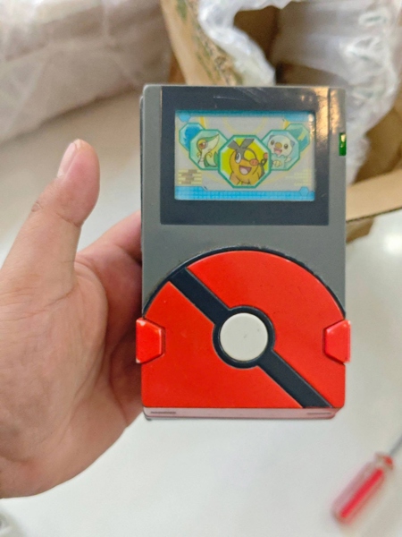 Mua bán (NO BOX, TRẦY VIỀN) POKEMON ZUKAN (POKEDEX) BW VER