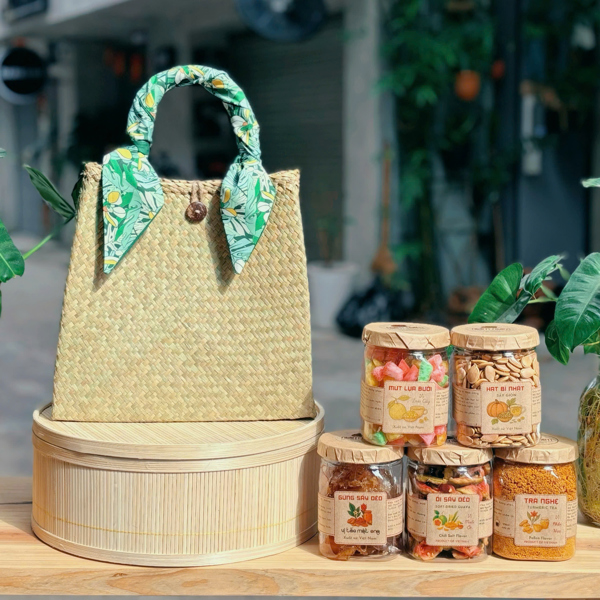 Set Quà 5 Sản Phẩm - Túi Cỏ Khăn Lụa