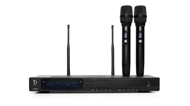 Micro không dây DBACOUSTIC LX M5