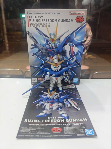 Mua bán (2ND THIẾU ĐỒ-CÓ TT) SD RISING FREEDOM GUNDAM