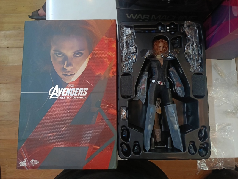 Mua bán (2ND CÓ TT) HOT TOYS 1/6 AVENGERS AGE OF ULTRON BLACK WIDOW