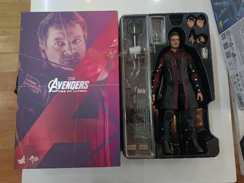 Mua bán (2ND CÓ TT) HOT TOYS 1/6 AVENGERS AGE OF ULTRON HAWKEYE