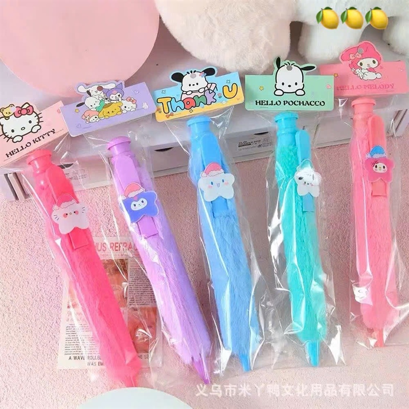 Bút bi lông khổng lồ sanrio