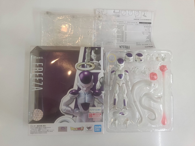Mua bán (2ND-Ố NHẸ, CÓ VẾT CHẤM ĐỎ Ở ĐUÔI) SHF FRIEZA FOURTH FORM