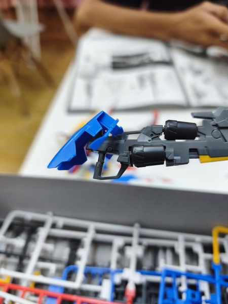 Mua bán (2ND GÃY CHỐT GẮN SÚNG) RG XXXG-01W WING GUNDAM EW