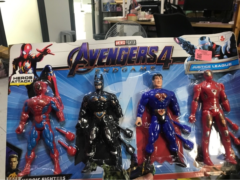 Vỉ siêu nhân 4T Avenger đèn