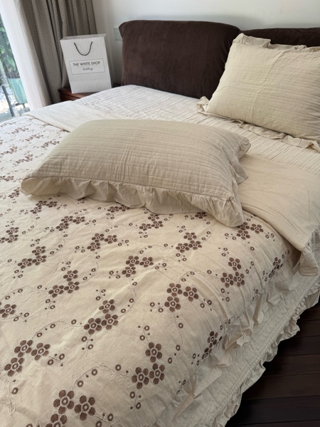 Bộ ga "Thiển trà hoa tự" | Cotton Linen - Hoa nâu - QY04 - Kem