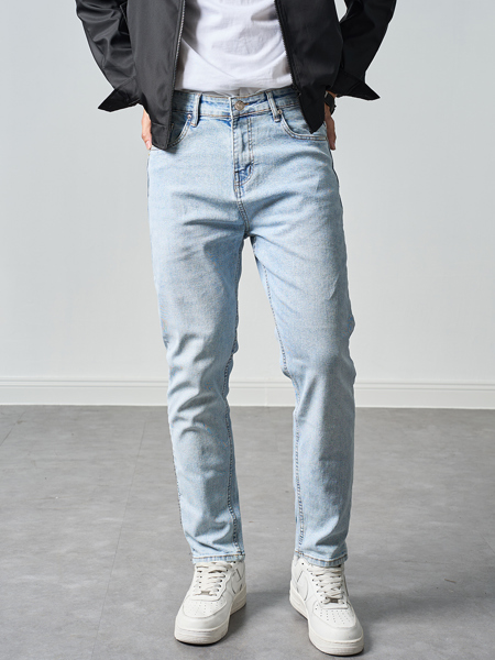 Quần jean basic light tapered 08