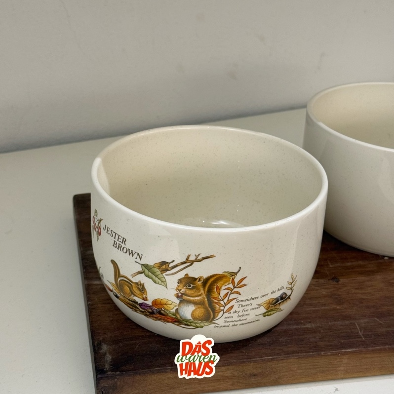 Thố sóc nâu 13x8cm