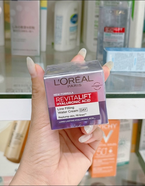 Kem dưỡng da Loreal tím ban ngày 15ml mini chính hãng