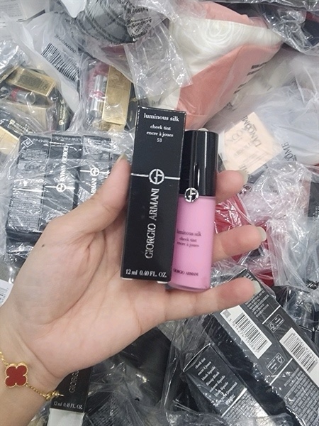 Armani luminour silk blush color 53