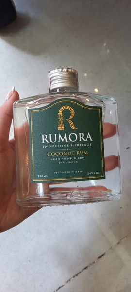 Rượu rum (coconut)
