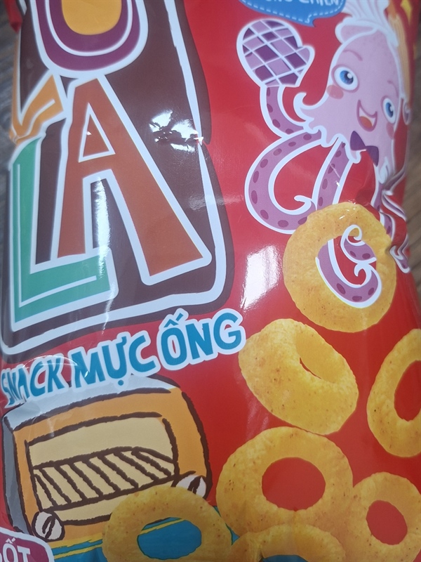 Snack Oishi Mực Ống