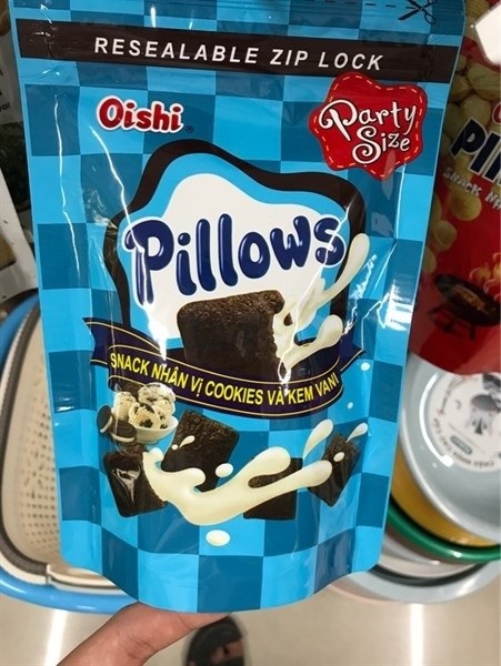 Snack Pillows Snack Nhân Vị Cookie Và Kem Vani Gói 75gr