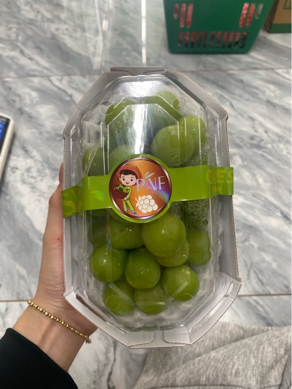 Nho Mẫu Đơn PNF Hộp