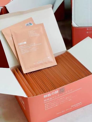 Mặt nạ nhau thai cừu hộp 50 miếng chính hãng