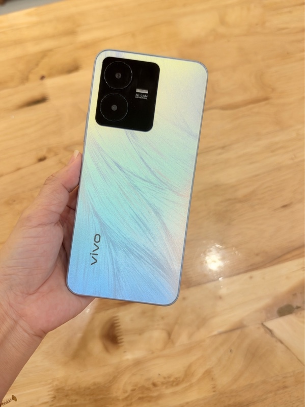 DT Vivo Y22S Ram 8/128G qua sử dụng