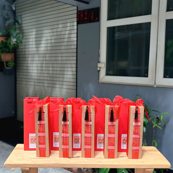 Set Quà 4 Hũ - Hộp Giấy Đứng