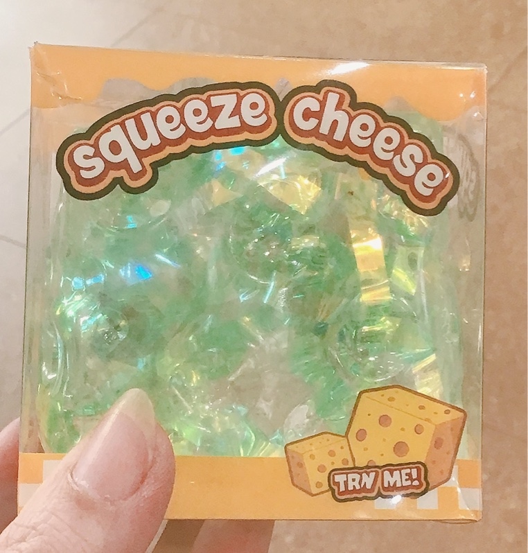 Squishy phô mai 7cm vaseline kim tuyến