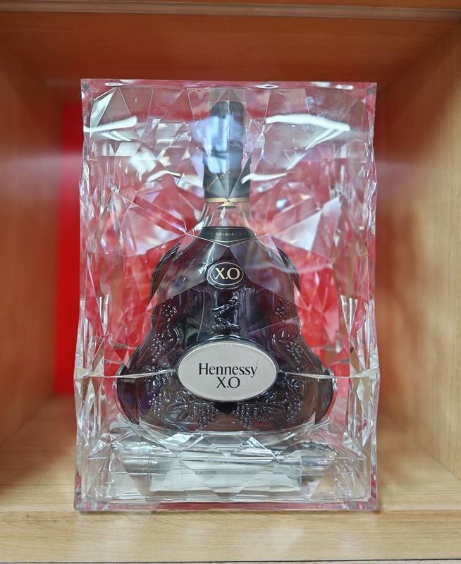 Rượu Hennessy XO 75cl 40% hàng Mỹ xách tay HỘP NHỰA TRONG SUỐT