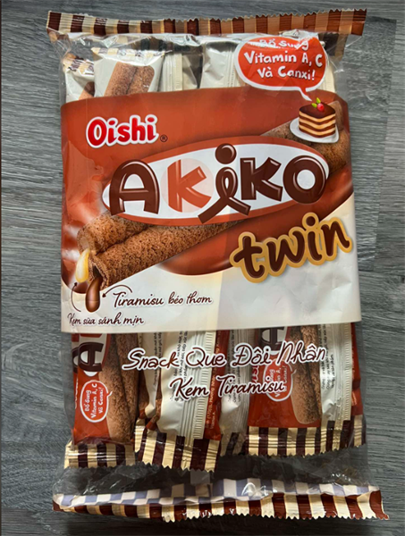 Oishi Akiko Snack que nhân kem tiramisu gói 140g