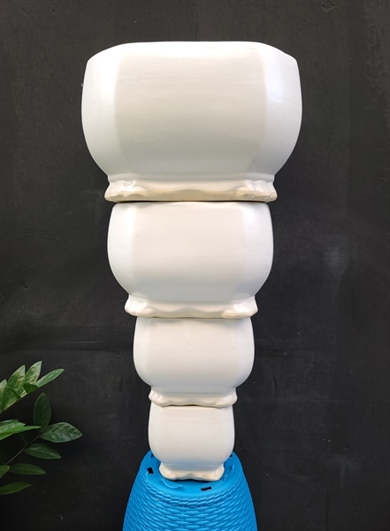 CHẬU CHÂN MÂY TRẮNG