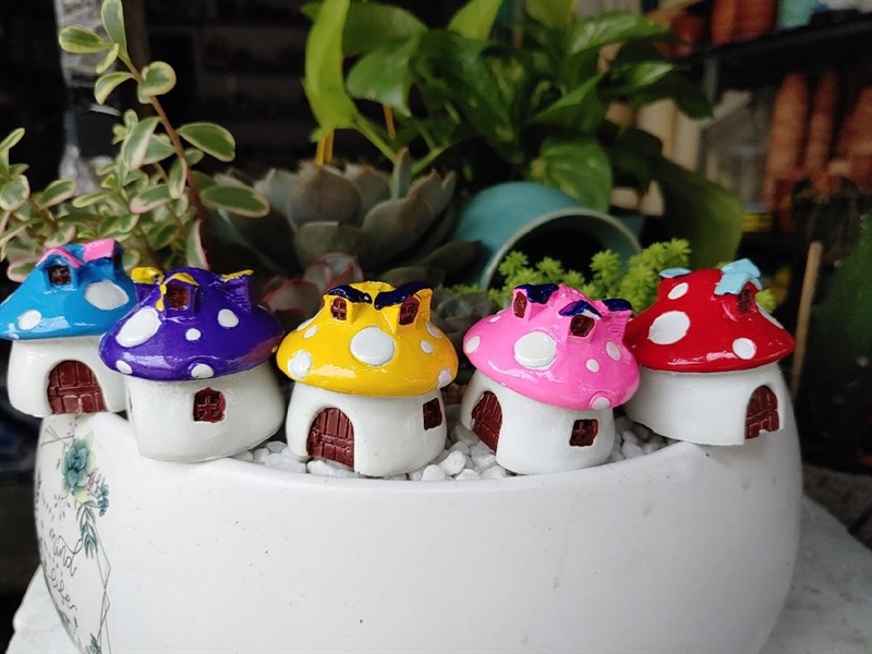 NHÀ NẤM SỐ 2 ( Cao 3 cm x Ngang 2 cm )