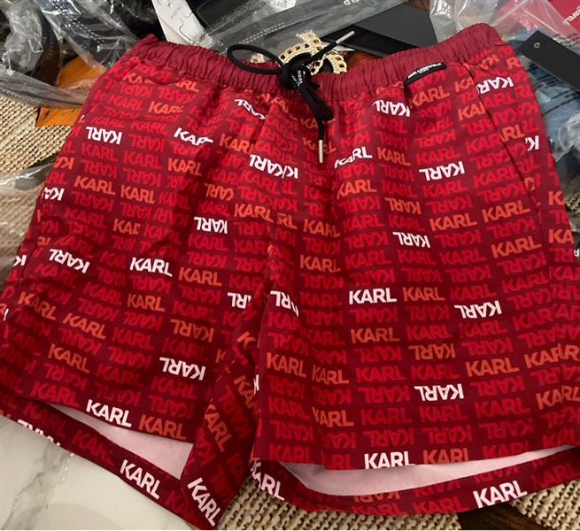 Quần lửng Karl đỏ - S