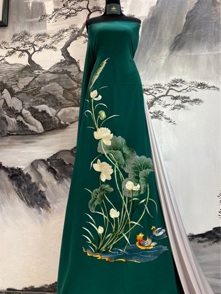 Áo xanh két thêu tay