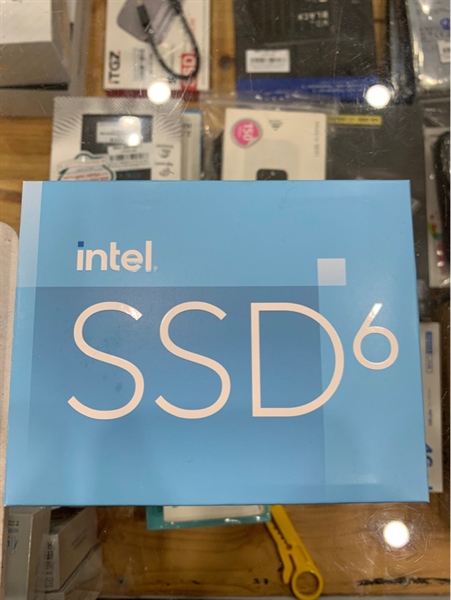 Ổ cứng di động 1TB SSD Intel 670p NVMe