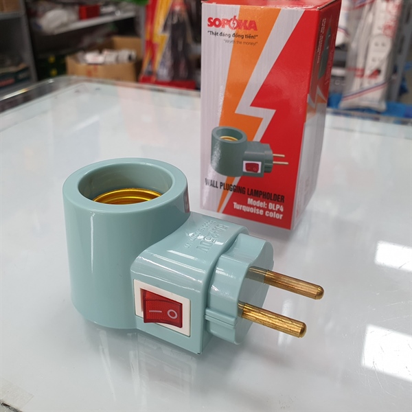 Đui đèn liền phích cắm có công tắc E27 SOPOKA