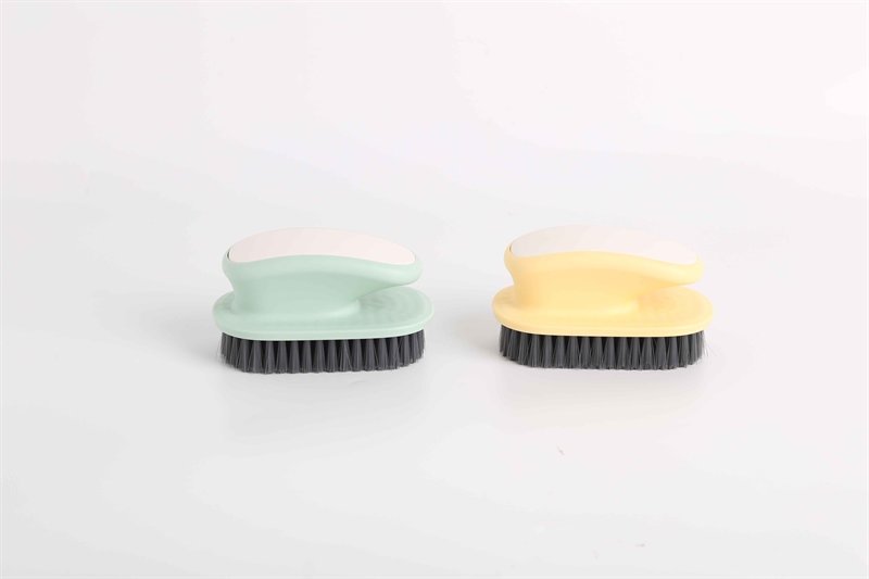 Bàn chải chà quần áo