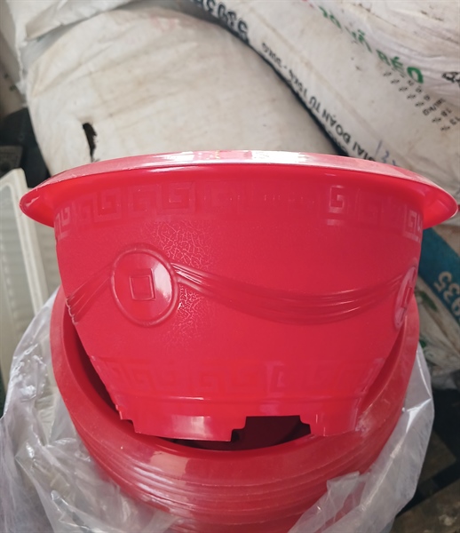 Chậu Hp30 nhựa-duoc-ban-tai-Chợ gốm Bảo Lộc
