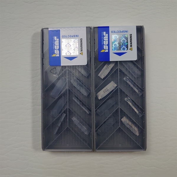 Chip cắt 4mm P/M/S (Iscar DGN 4003J IC328)