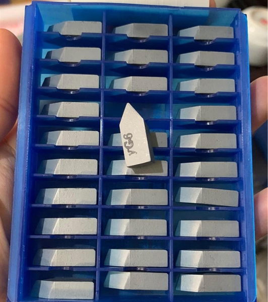 Chip hàn YG6 - 8 li