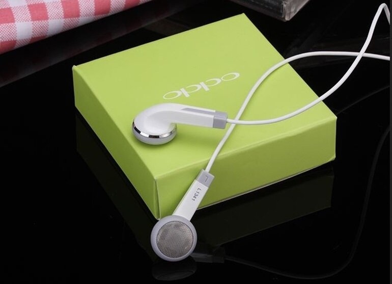 Tai nghe nhét tai OPPO loại 2