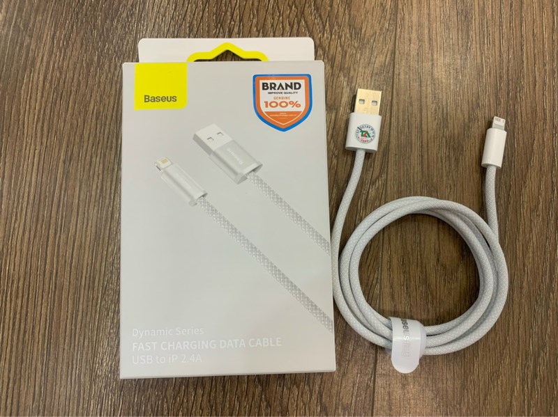 Cáp sạc BASEUS Lightning 1m 2.4A CALD000402
