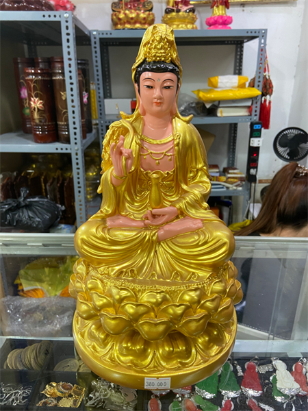 Tượng Quan Âm ngồi 30cm nhũ vàng