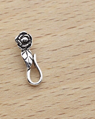 596-CHARM-(35T922)-KHÓA HÌNH BÔNG HOA