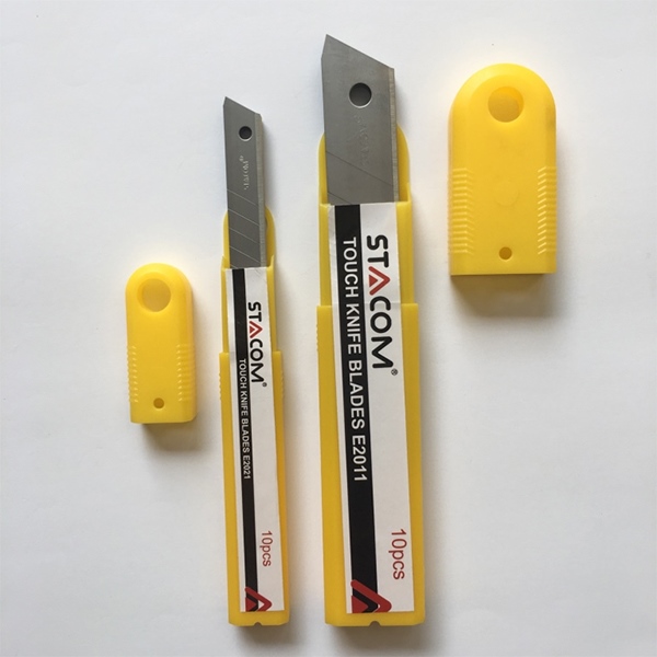 Hộp lưỡi dao rọc giấy nhỏ Stacom 9mm - E2021