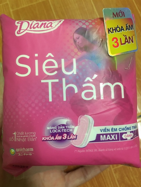 Băng Vệ Sinh Diana Siêu Thấm Maxi Dày Cánh 8 Miếng
