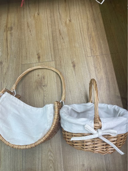 Giỏ mây lót vải