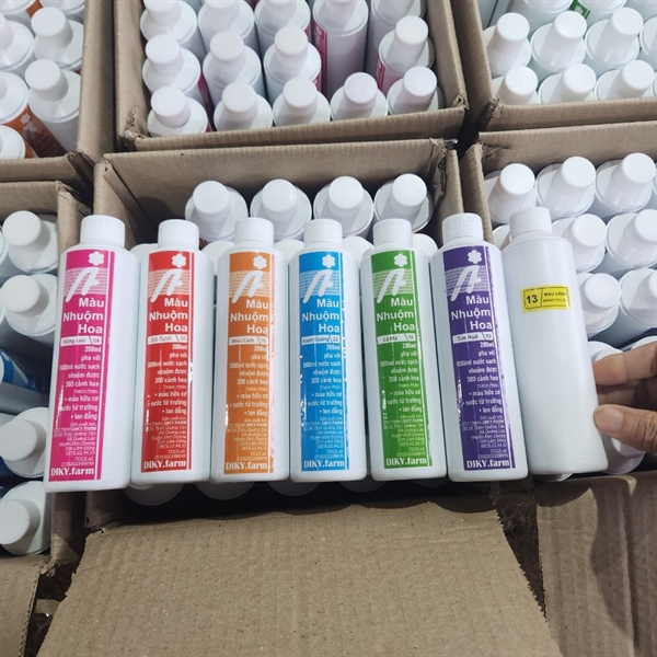 Thùng 25 chai Màu Nhuộm Hoa 7 màu