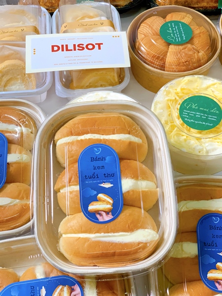 Bánh mì kẹp kem