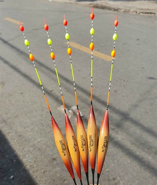 Phao tâm gỗ