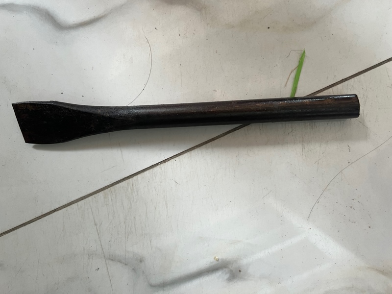 Đục đen dẹp 2T5